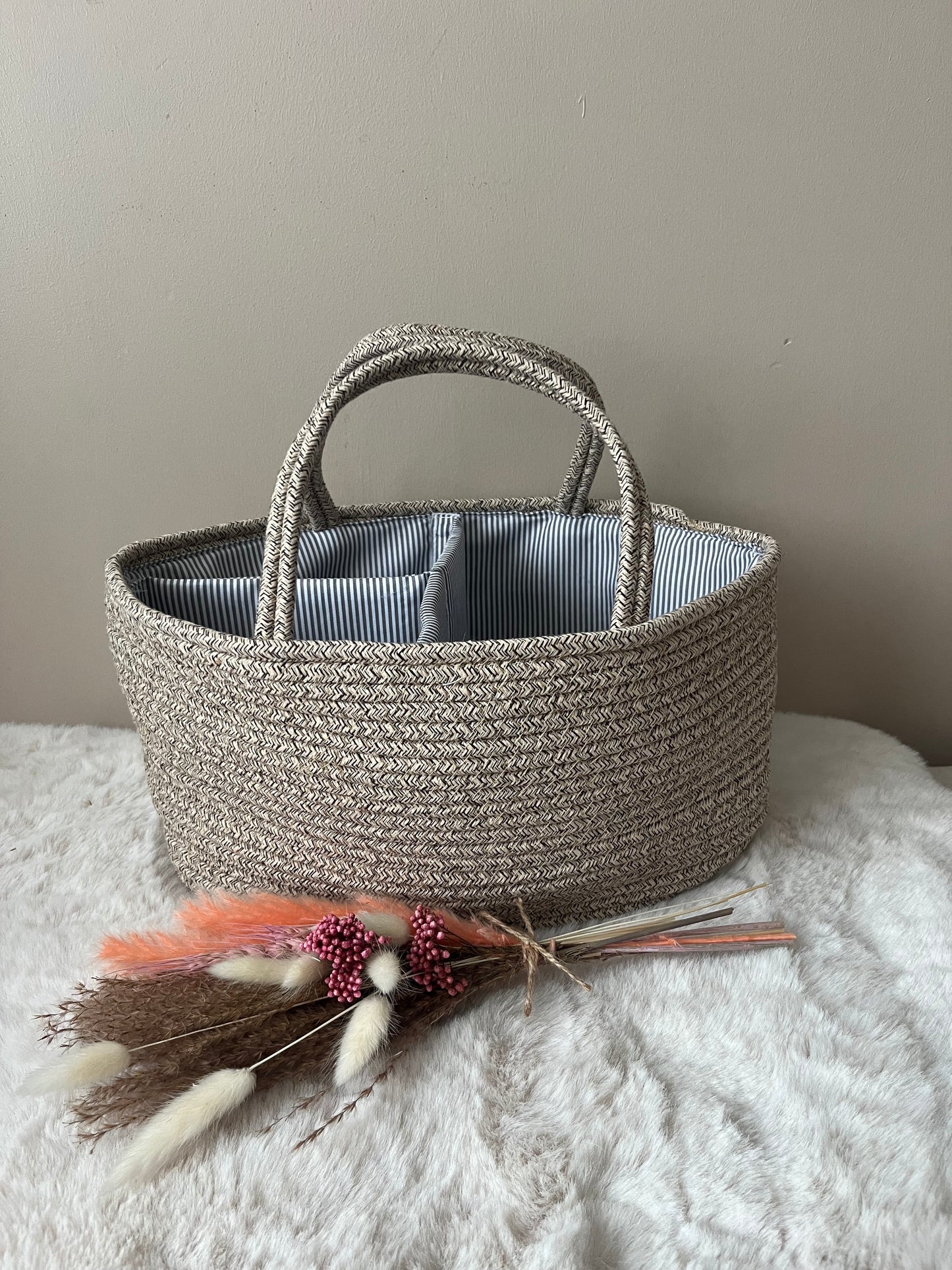 Apportez une touche d'élégance et d'ordre à votre intérieur